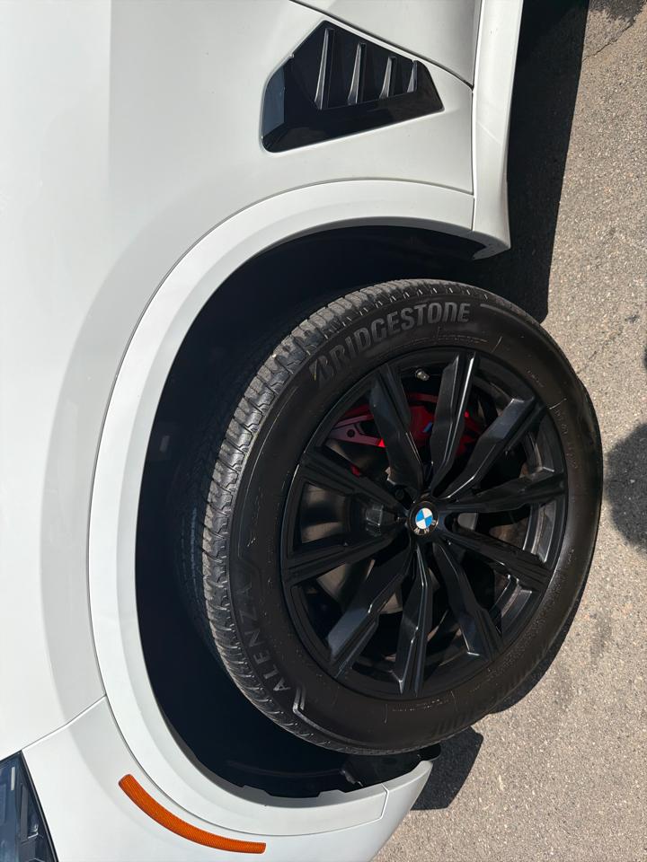 BMW X5 xDrive40i Sports Activity Vehicle 2025