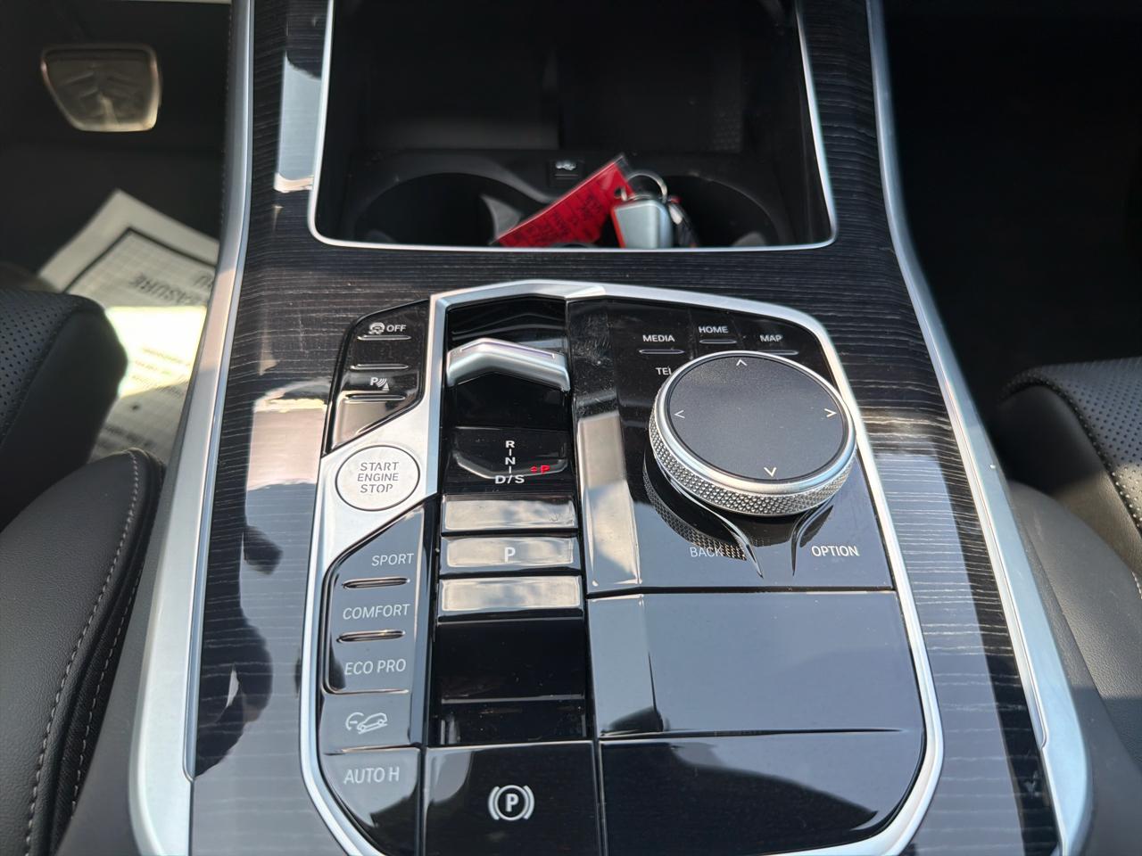 BMW X5 xDrive40i Sports Activity Vehicle 2025