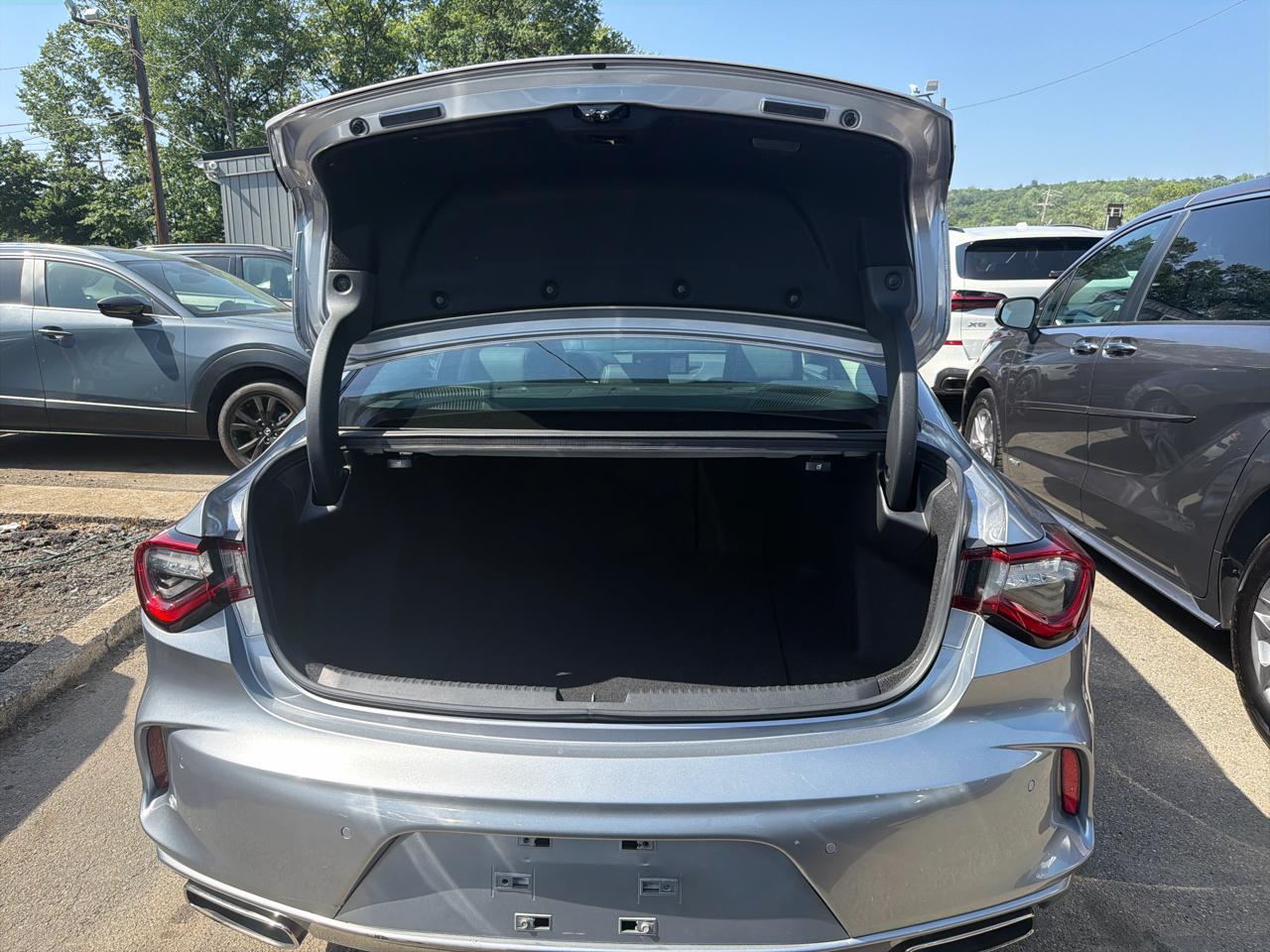 Acura TLX FWD w/Technology Package 2023