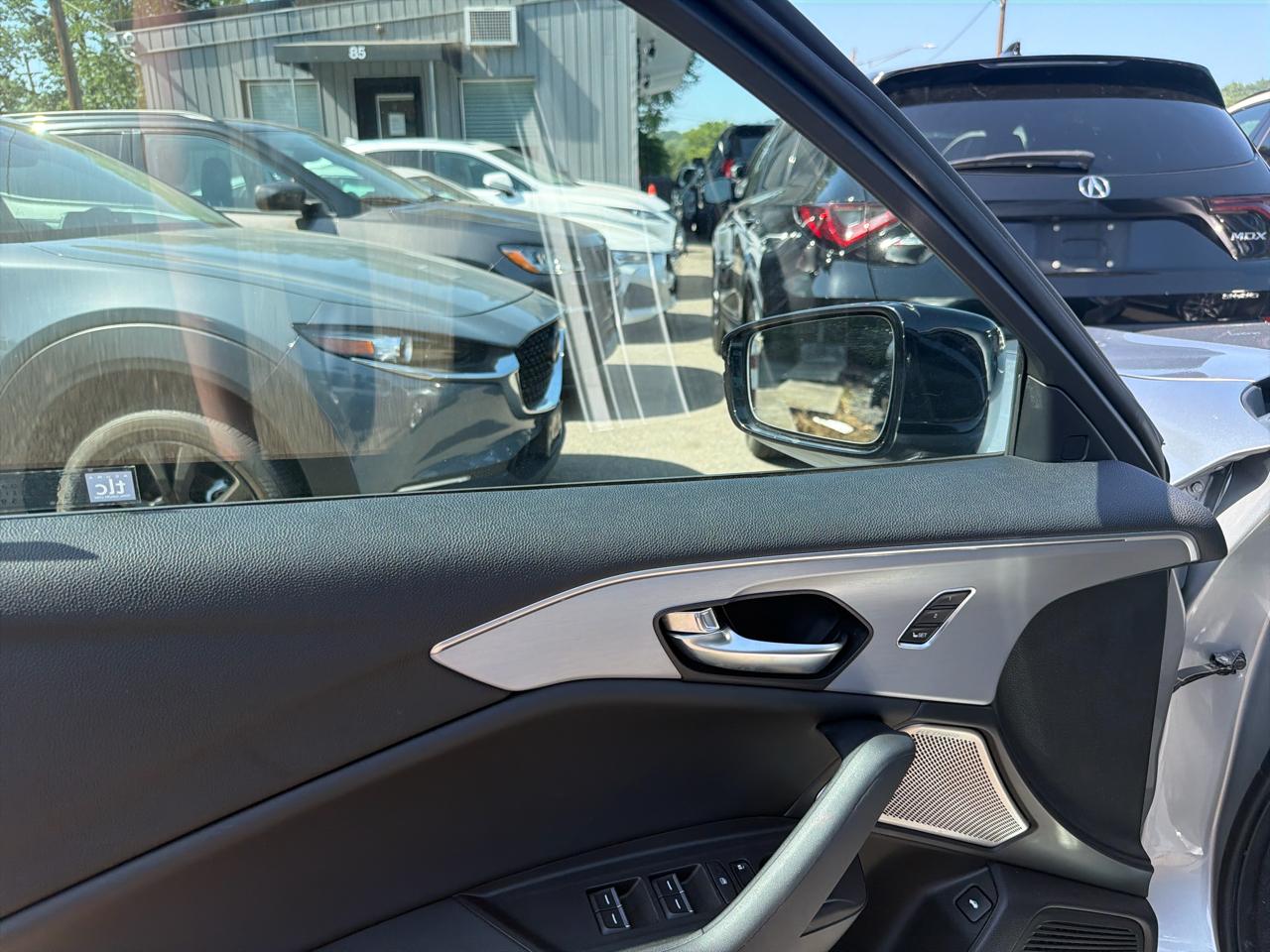 Acura TLX FWD w/Technology Package 2023