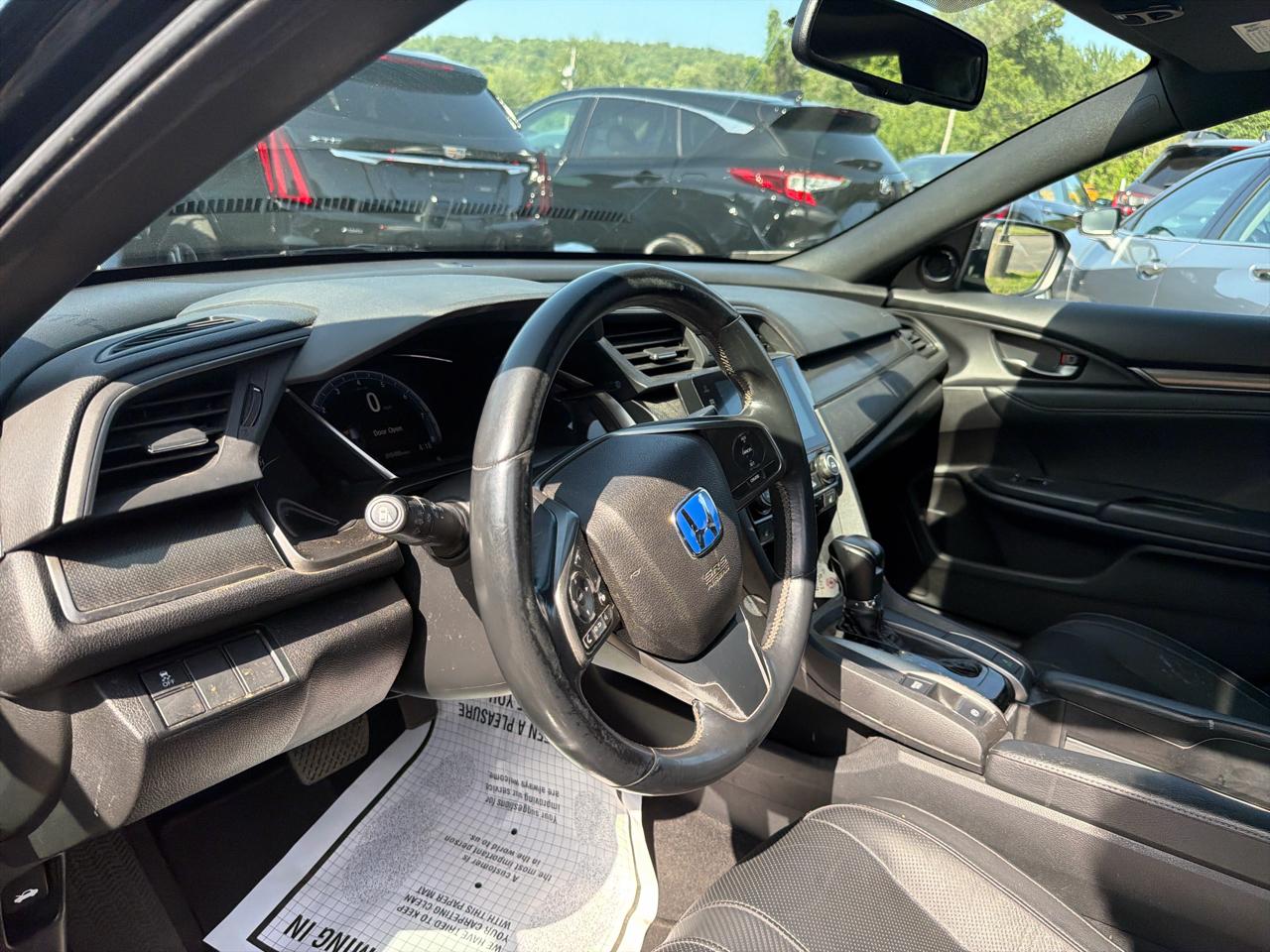 Honda Civic Hatchback EX-L Navi CVT 2017