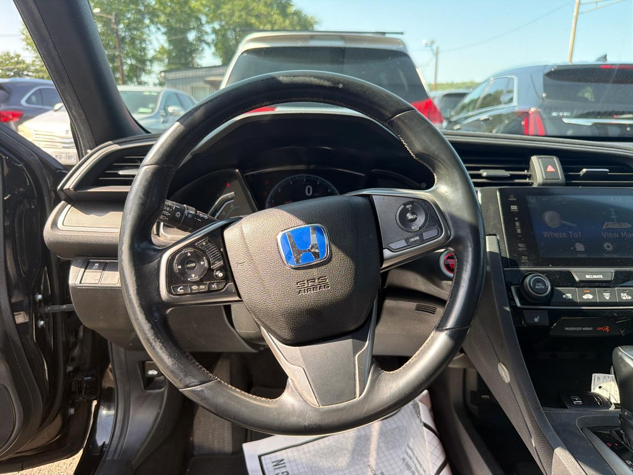Honda Civic Hatchback EX-L Navi CVT 2017