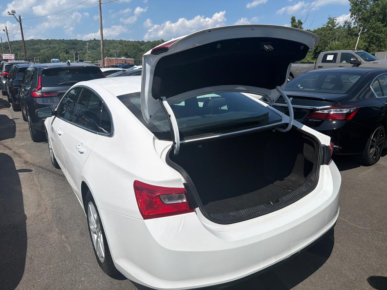 Chevrolet Malibu 4dr Sdn LT w/1LT 2018