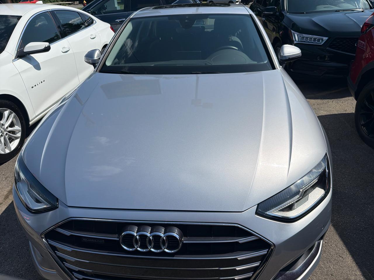Audi A4 Sedan Premium 40 TFSI quattro 2022