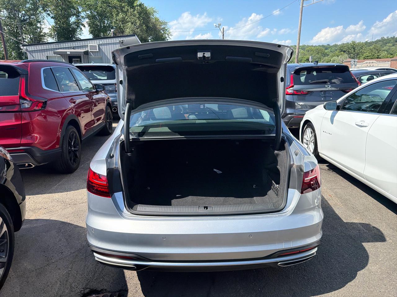 Audi A4 Sedan Premium 40 TFSI quattro 2022