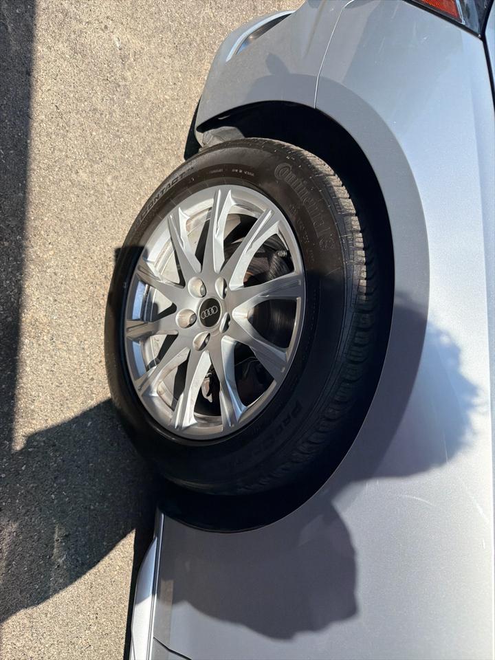 Audi A4 Sedan Premium 40 TFSI quattro 2022
