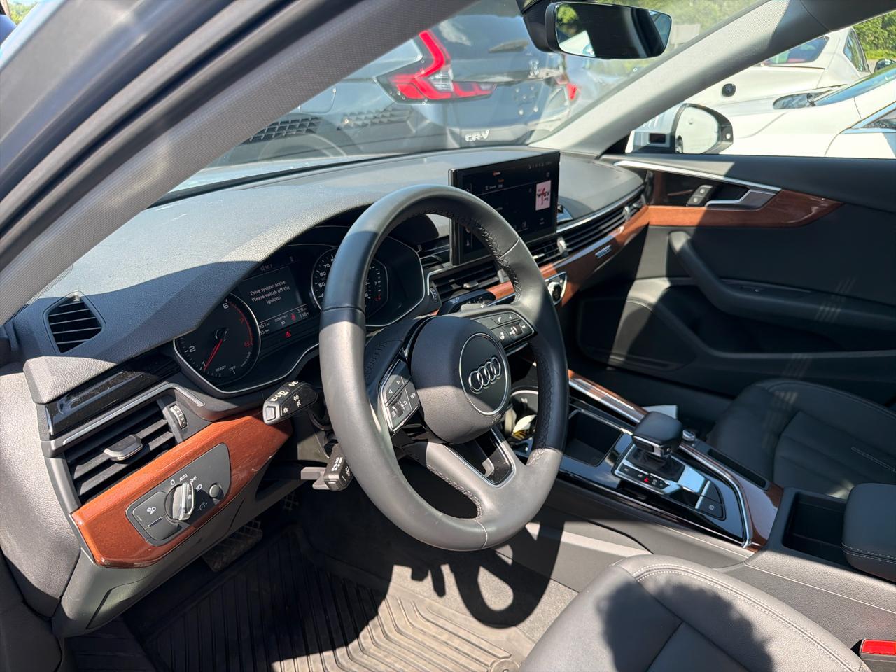 Audi A4 Sedan Premium 40 TFSI quattro 2022