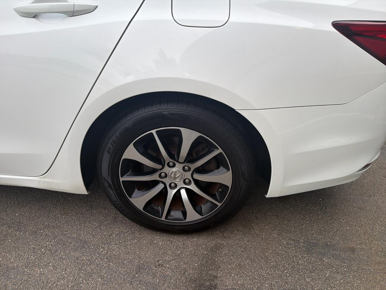 Acura TLX 4dr Sdn FWD Tech 2016