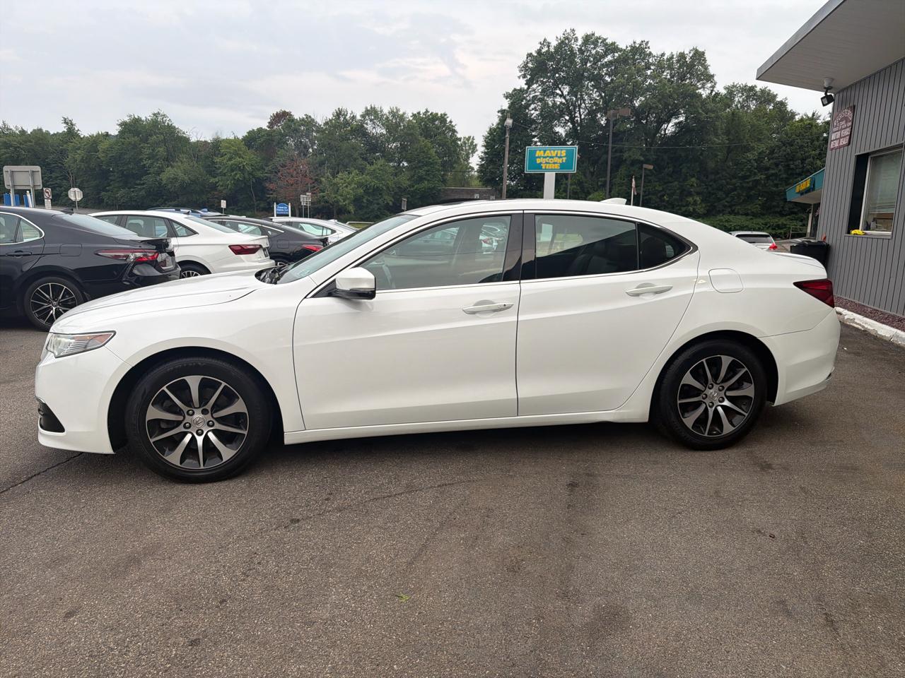 Acura TLX 4dr Sdn FWD Tech 2016
