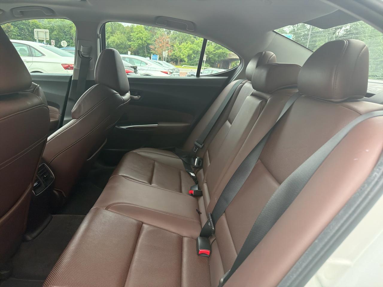 Acura TLX 4dr Sdn FWD Tech 2016