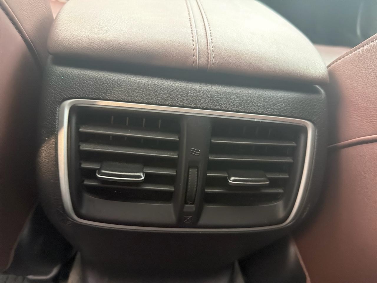 Acura TLX 4dr Sdn FWD Tech 2016