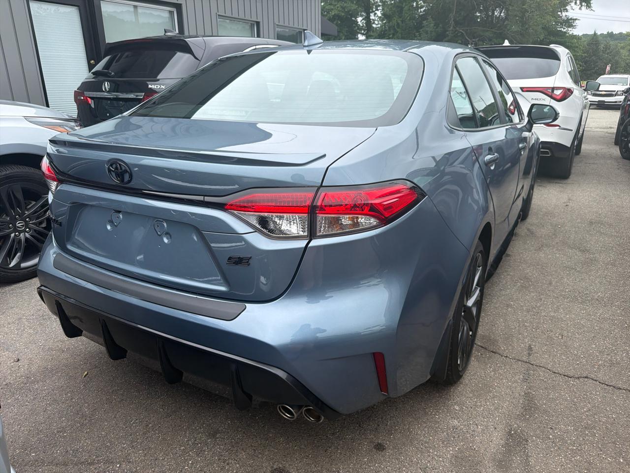Toyota Corolla SE CVT (Natl) 2023