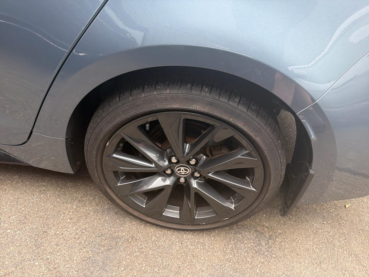 Toyota Corolla SE CVT (Natl) 2023