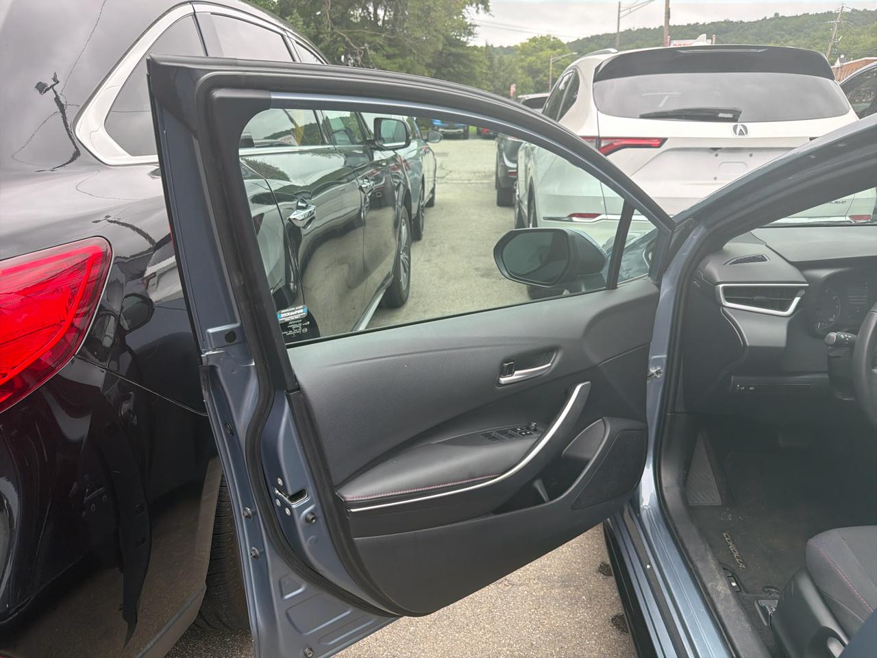 Toyota Corolla SE CVT (Natl) 2023