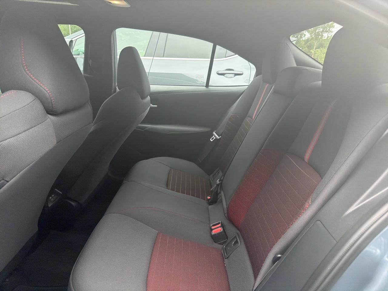 Toyota Corolla SE CVT (Natl) 2023