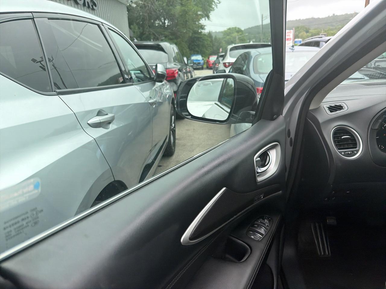 Infiniti QX60 LUXE AWD 2020