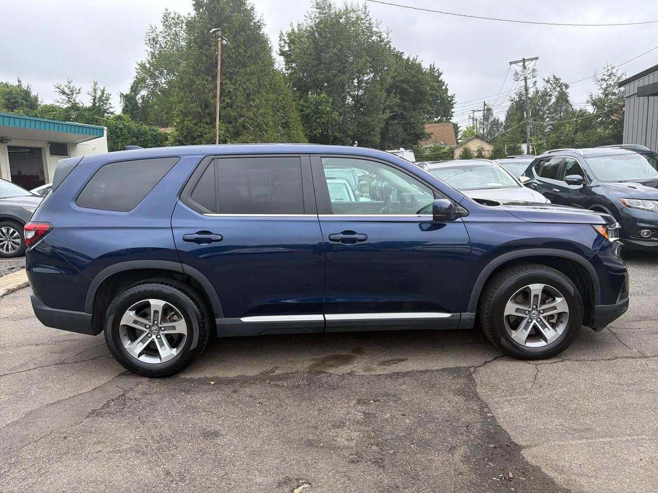 Honda Pilot EX-L 8 Passenger AWD 2023