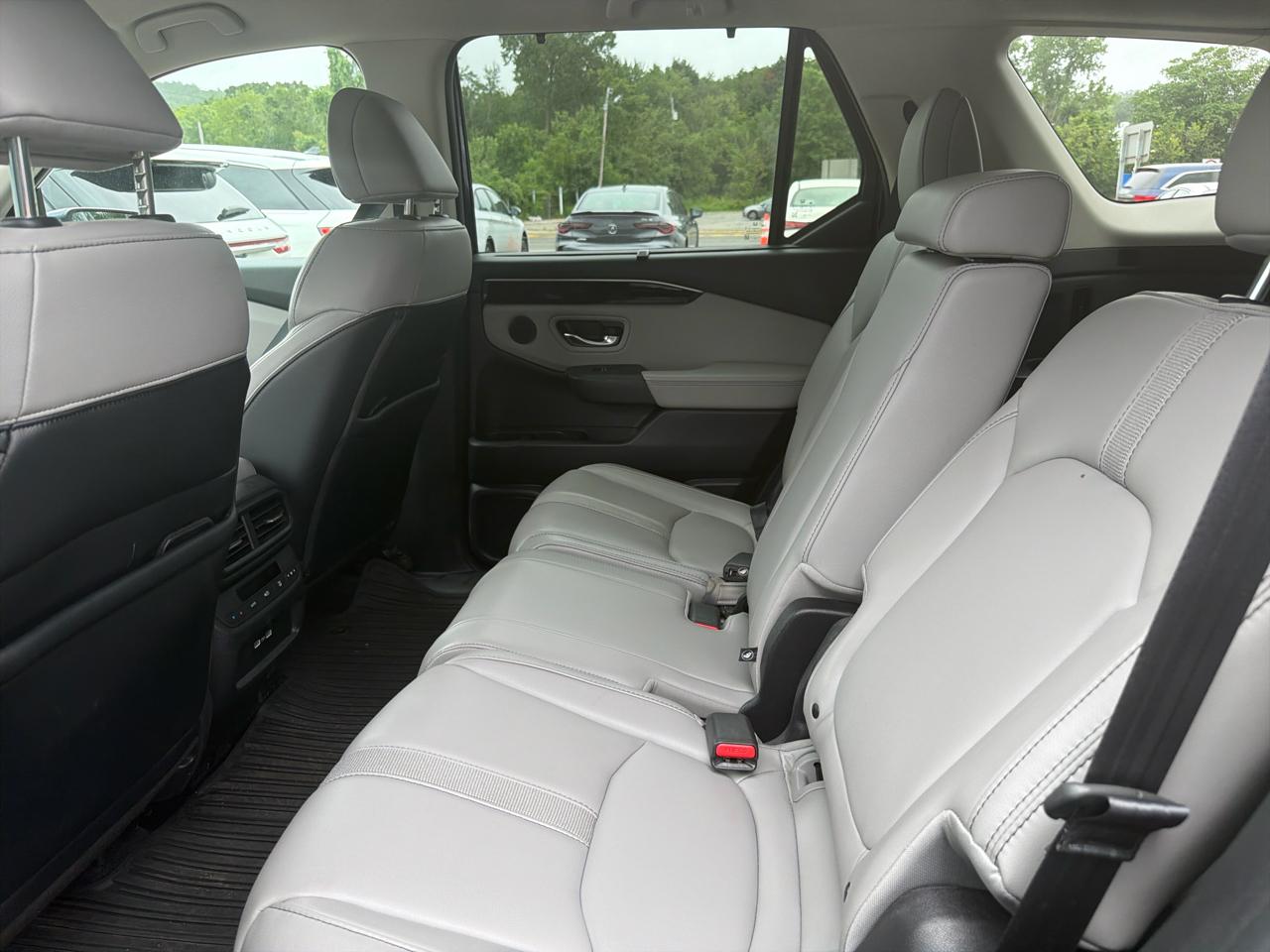 Honda Pilot EX-L 8 Passenger AWD 2023