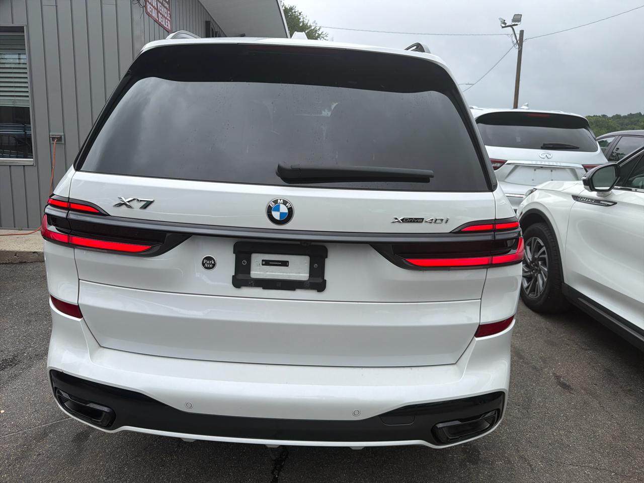 BMW X7  2024