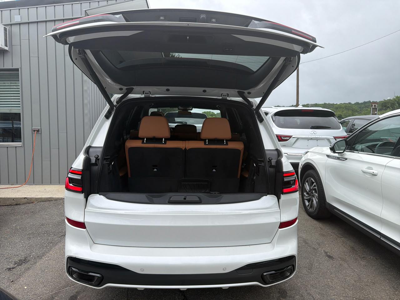 BMW X7  2024