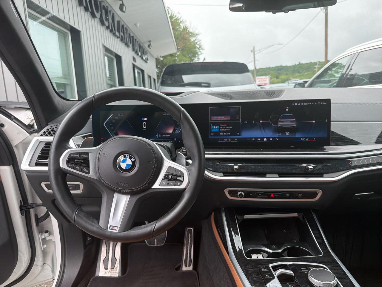 BMW X7  2024