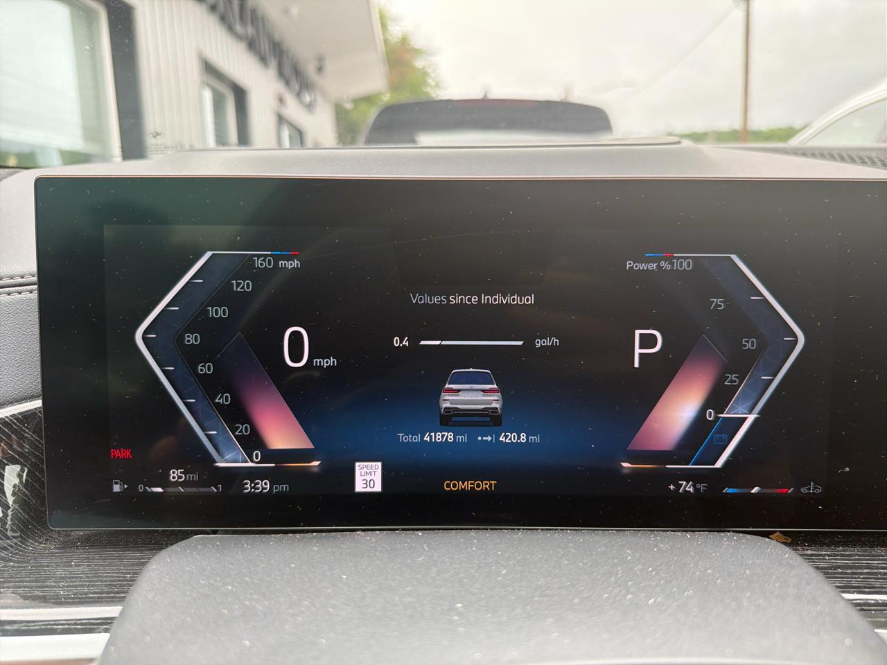 BMW X7  2024