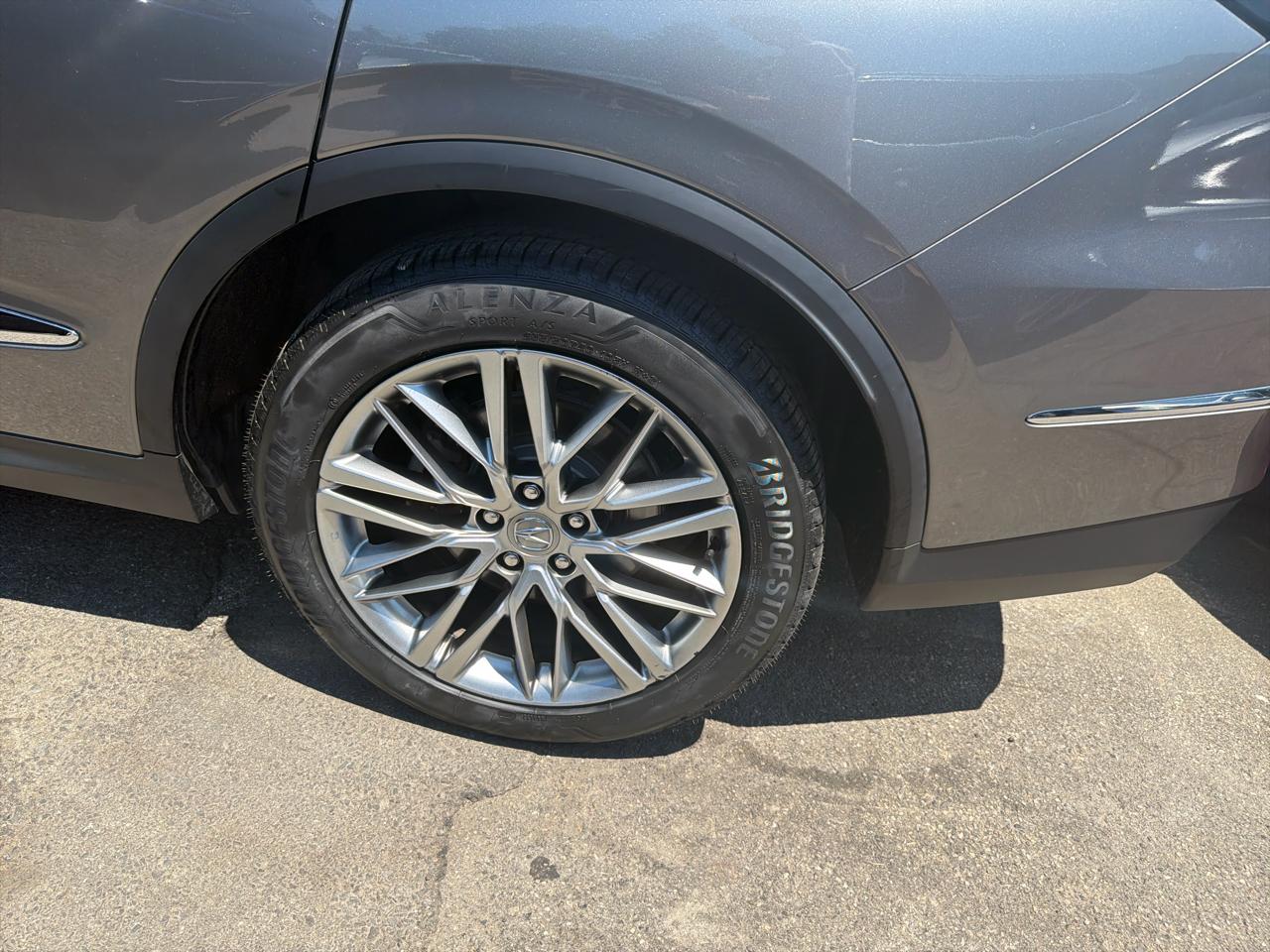 Acura MDX SH-AWD w/Advance Package 2023