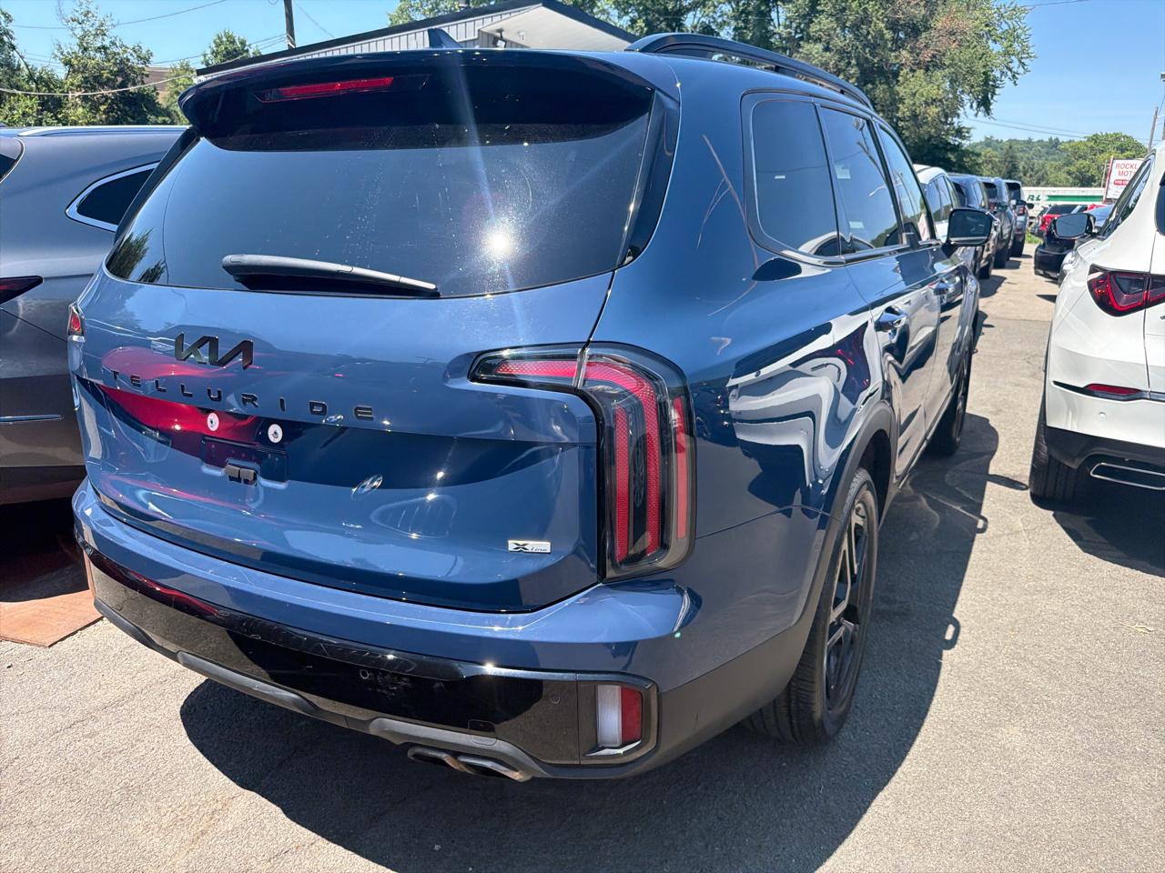 Kia Telluride SX-Prestige X-Line AWD 2025