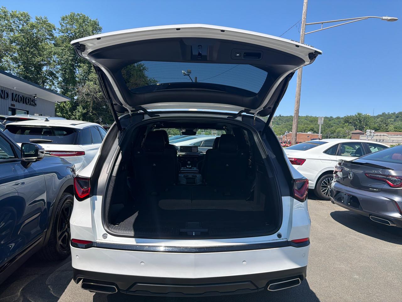 Acura MDX SH-AWD w/A-Spec Package 2023