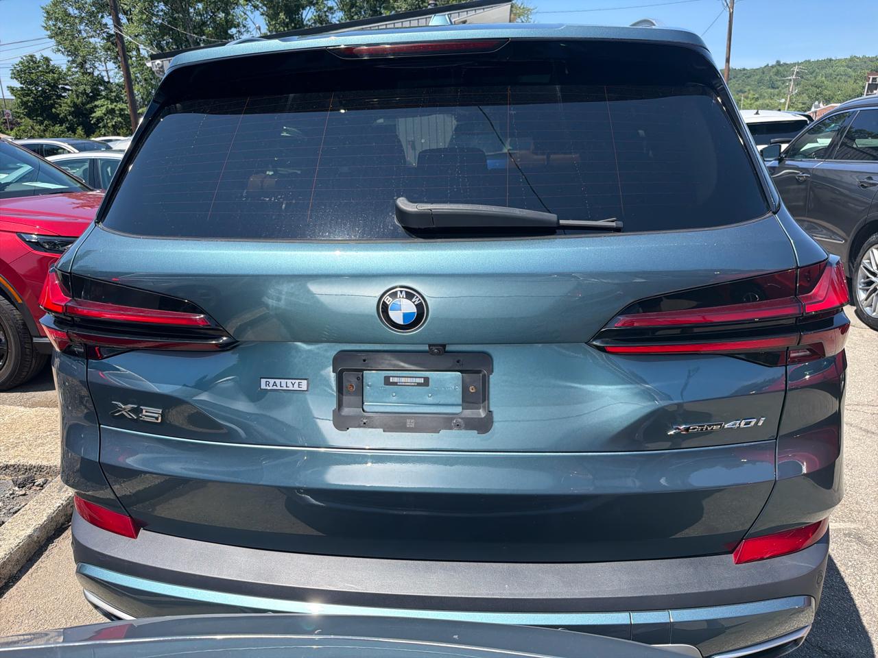 BMW X5 xDrive40i Sports Activity Vehicle 2024
