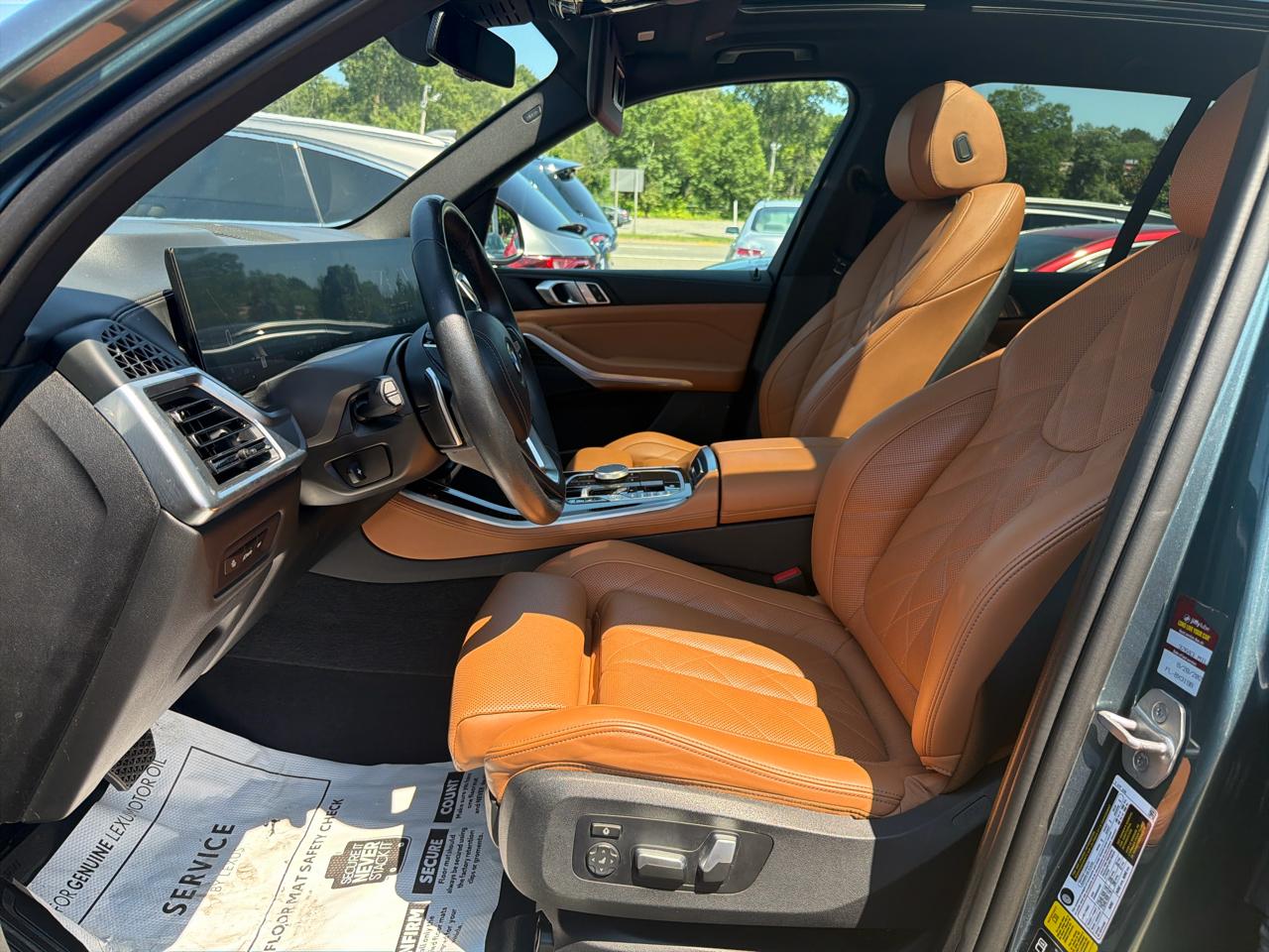 BMW X5 xDrive40i Sports Activity Vehicle 2024