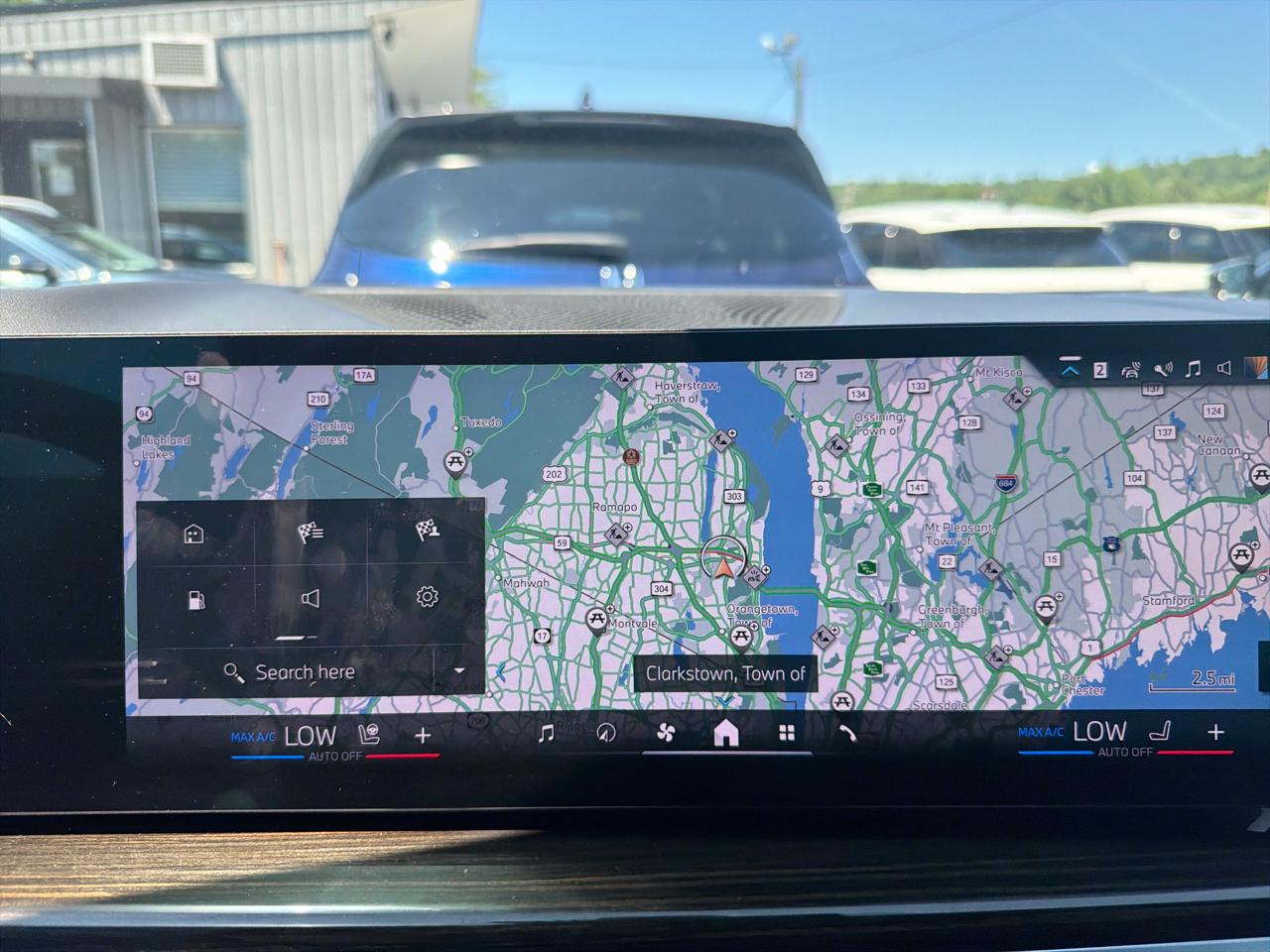 BMW X5 xDrive40i Sports Activity Vehicle 2024
