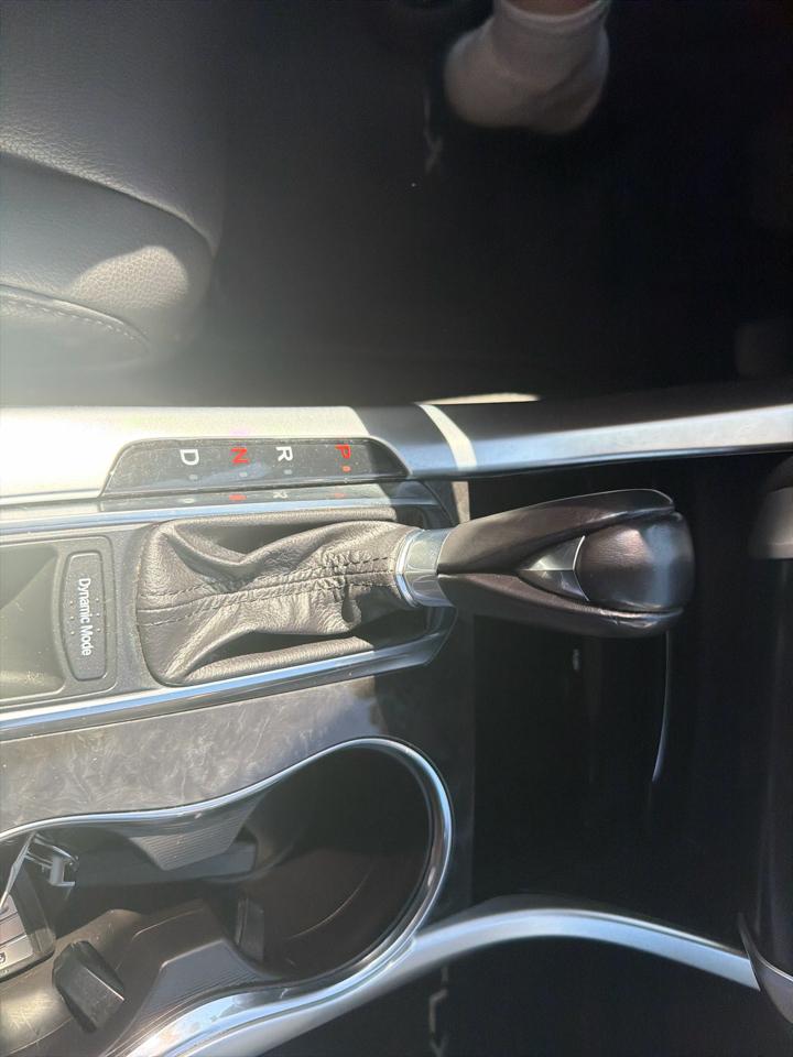 Acura TLX 2.4L FWD 2020