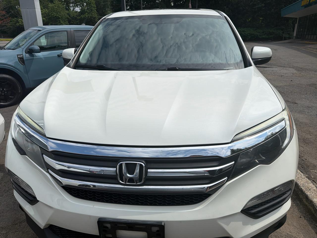 Honda Pilot EX-L w/Navigation AWD 2017