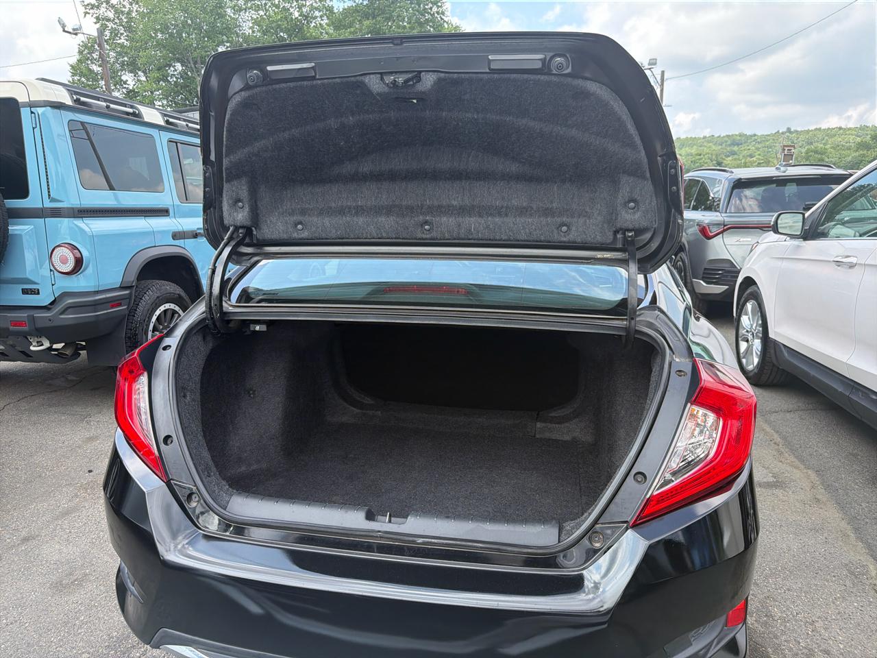 Honda Civic Sedan LX CVT 2019