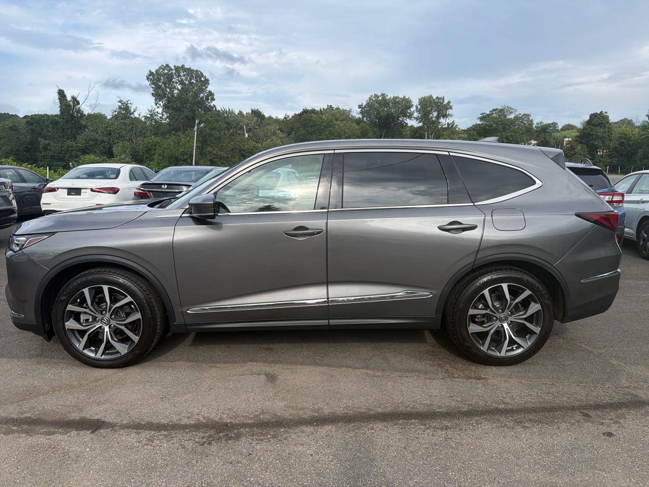 Acura MDX SH-AWD w/Technology Package 2023