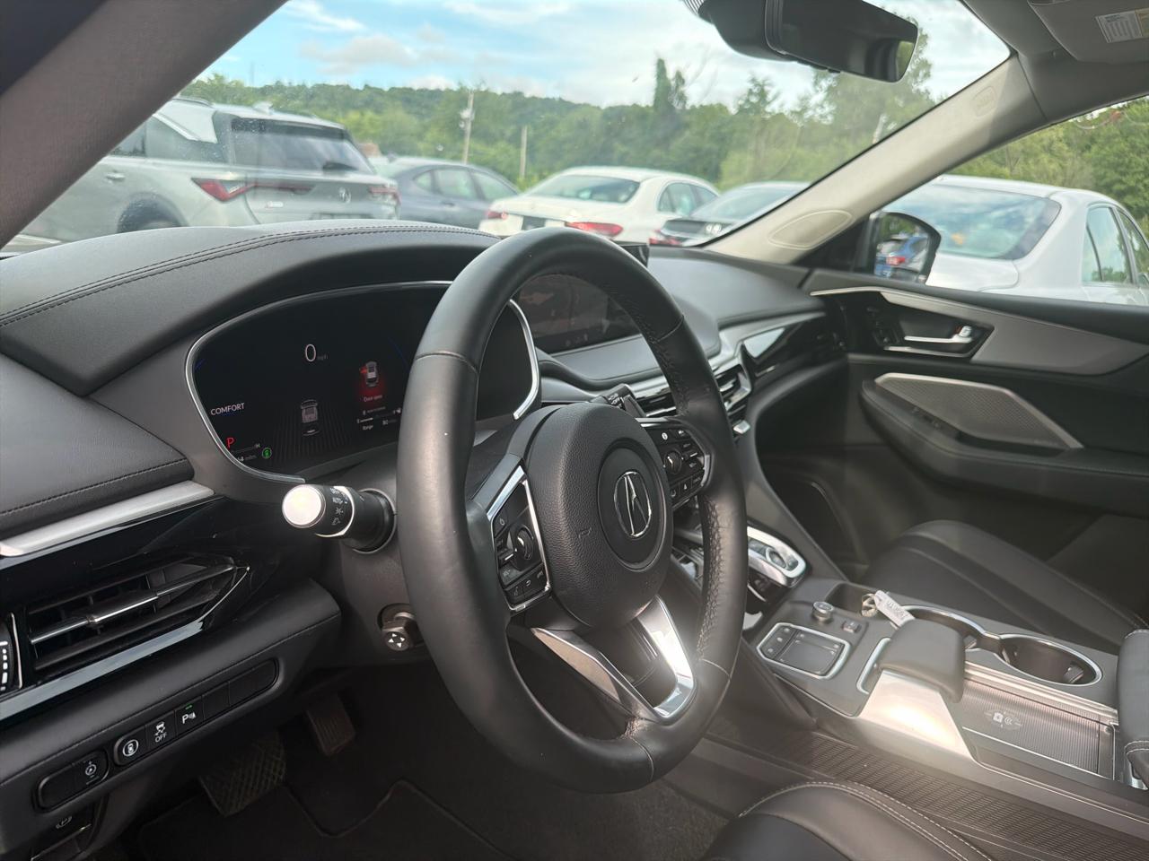 Acura MDX SH-AWD w/Technology Package 2023