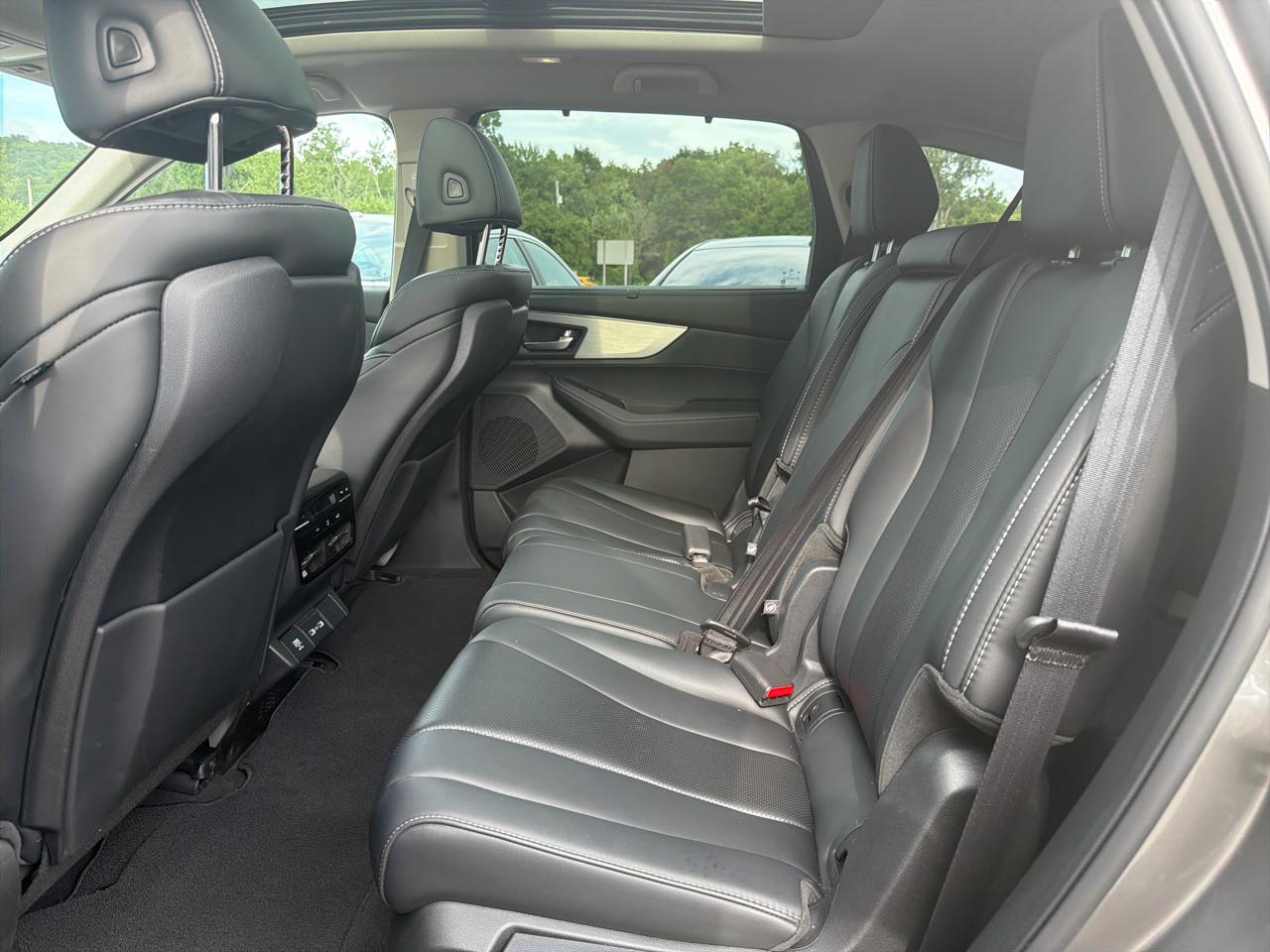 Acura MDX SH-AWD w/Technology Package 2023