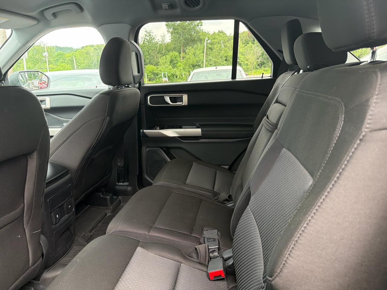 Ford Explorer XLT 2023