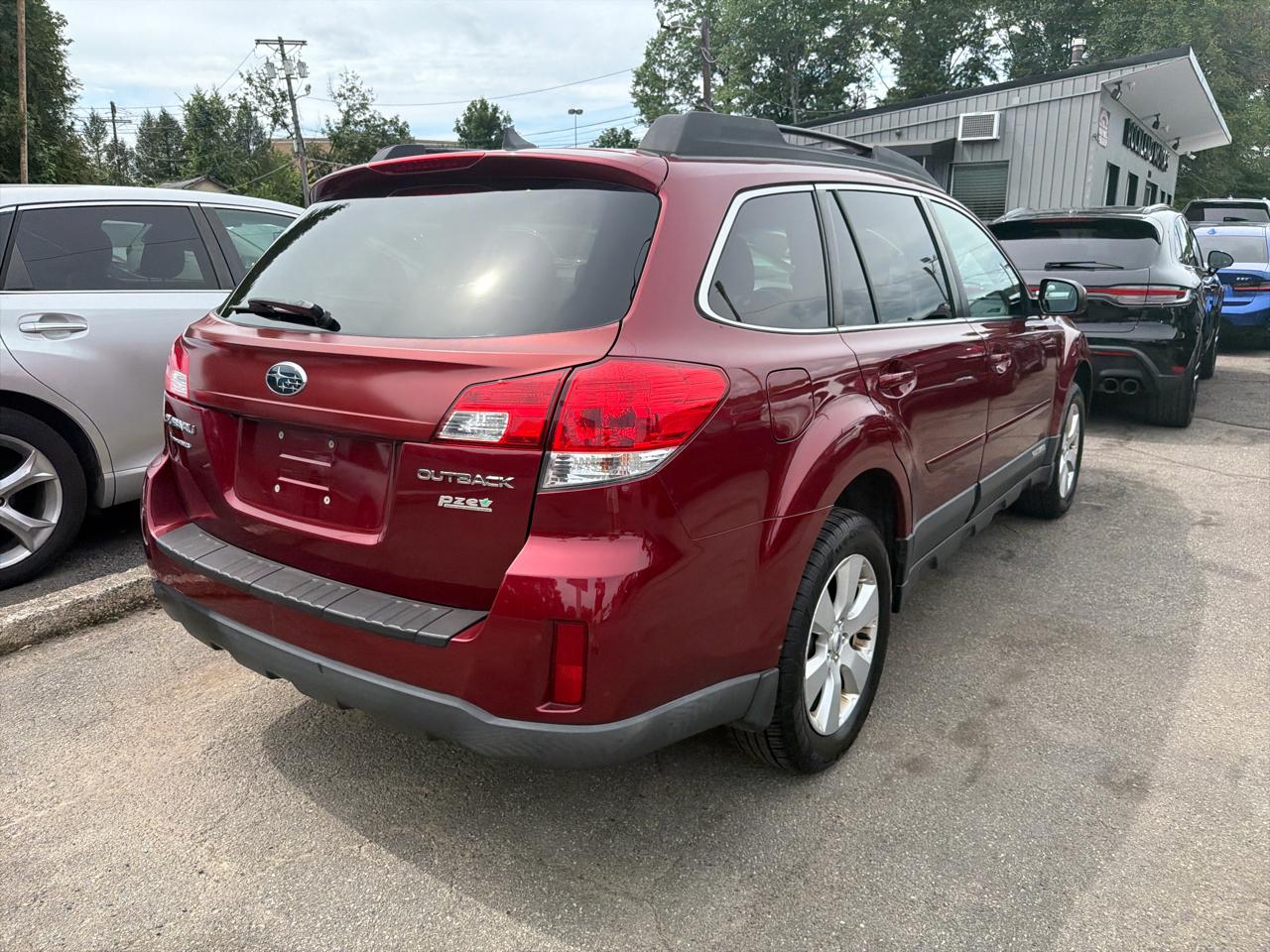Subaru Outback 4dr Wgn H4 Auto 2.5i Limited 2012