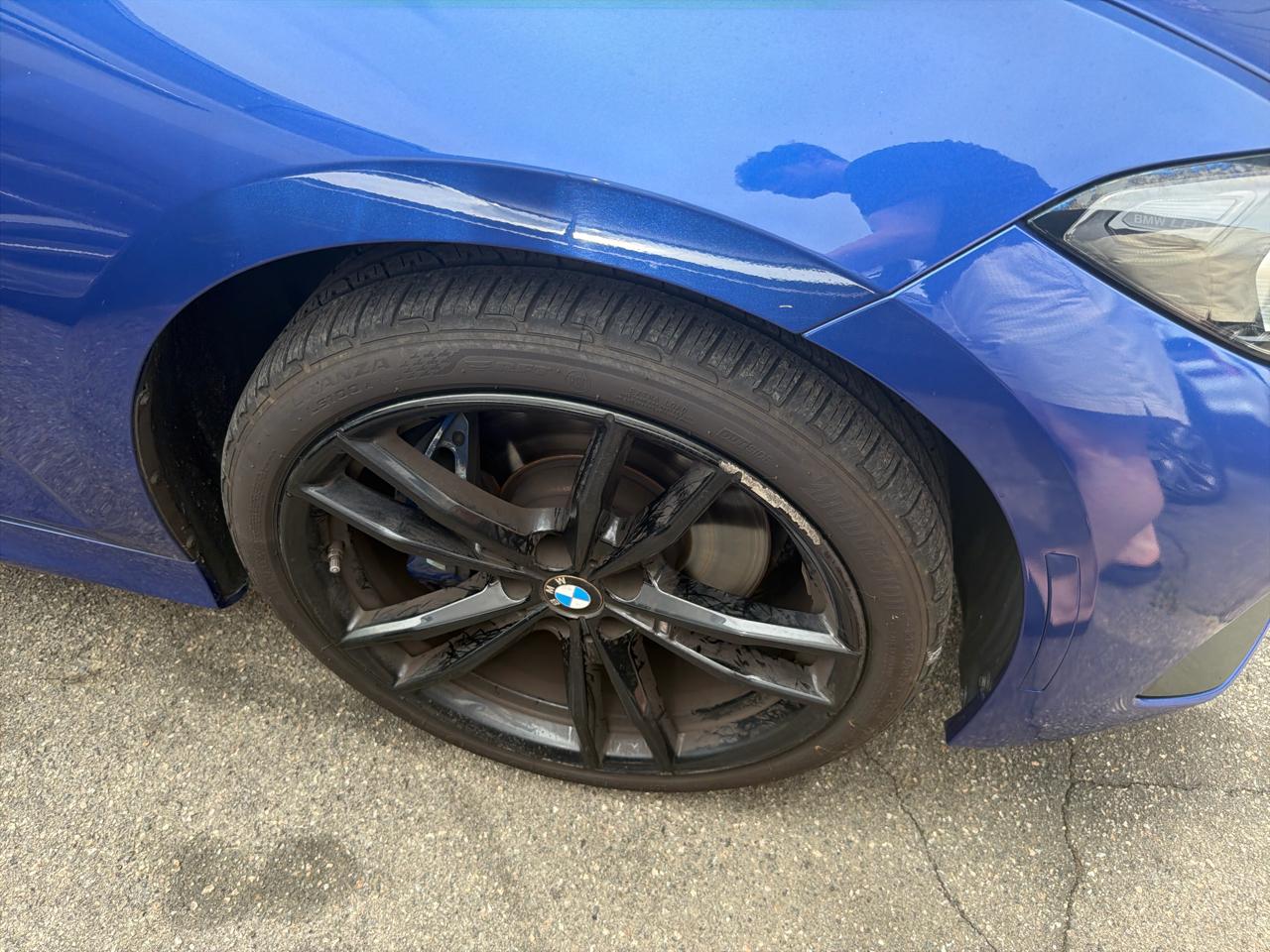 BMW 3 Series  2023