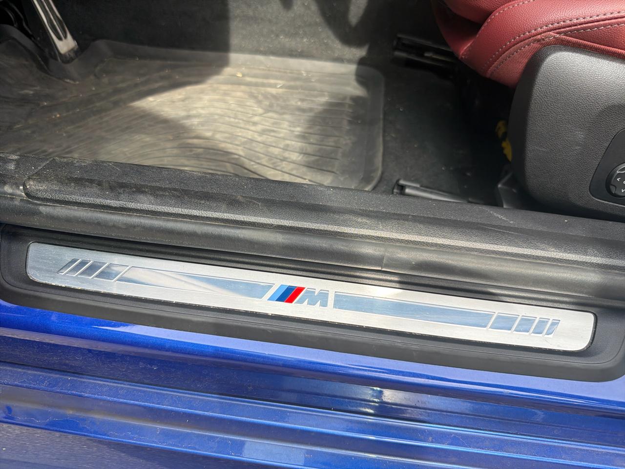 BMW 3 Series  2023