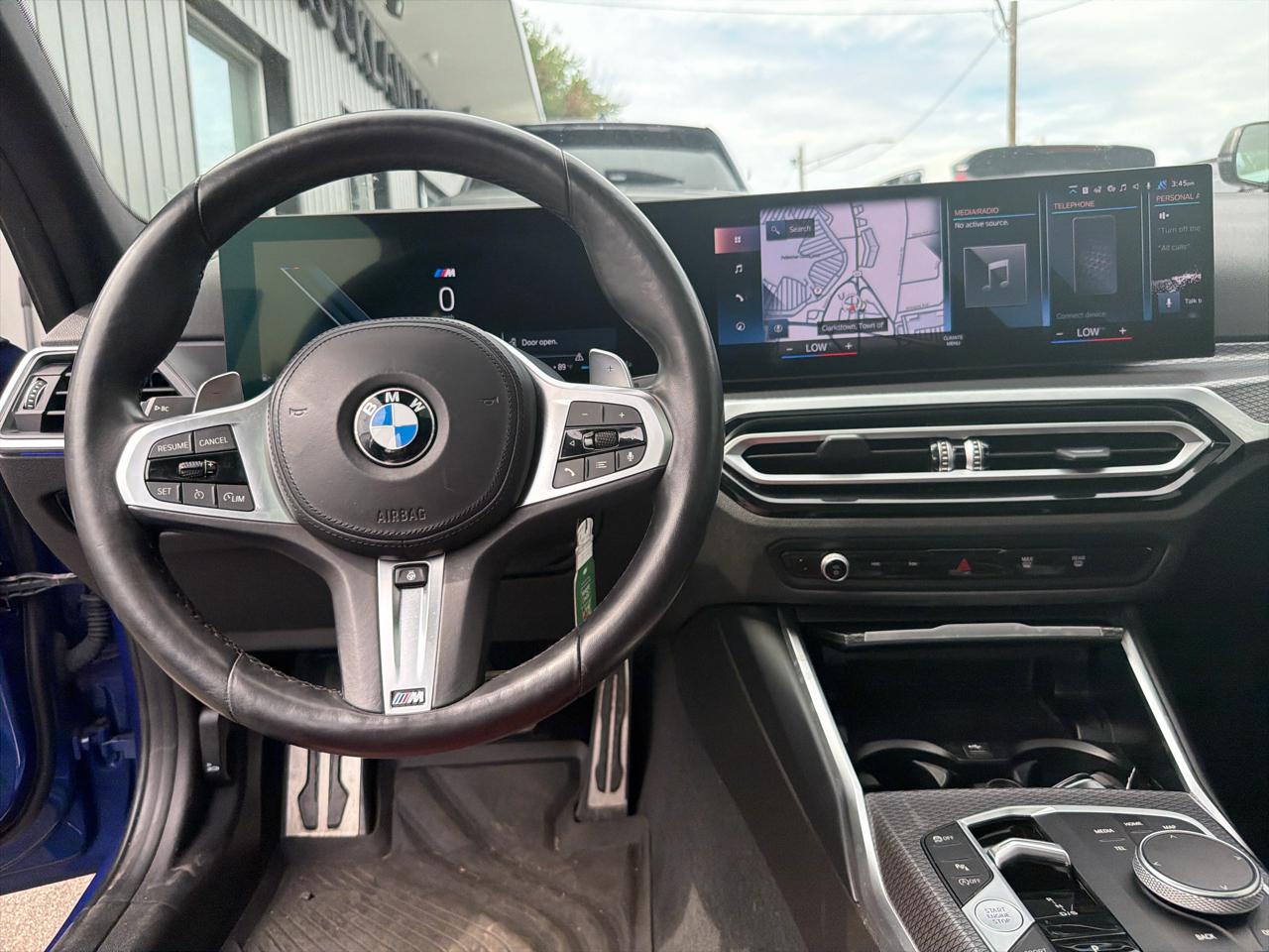 BMW 3 Series  2023
