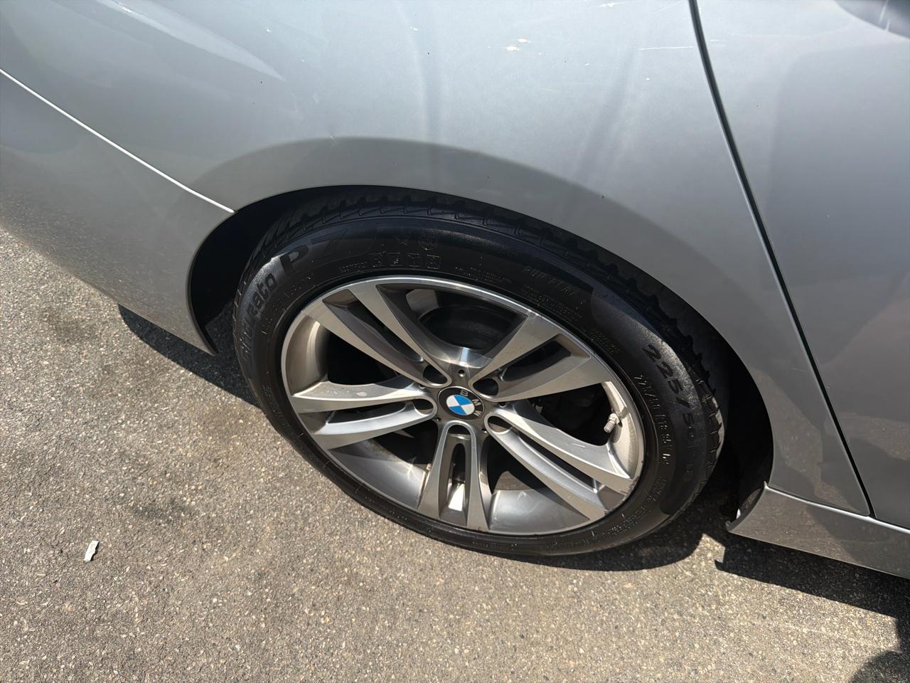 BMW 3 Series 330i xDrive Gran Turismo 2017