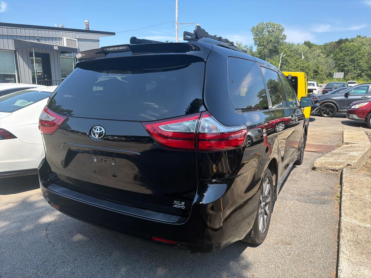Toyota Sienna Limited Premium AWD 7-Passenger (Natl) 2018