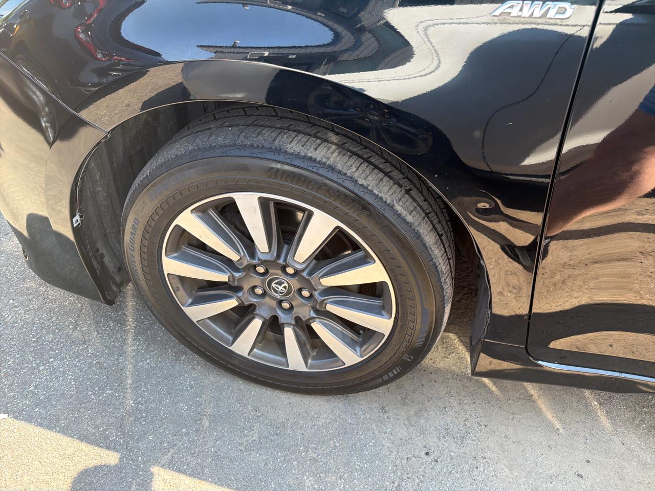 Toyota Sienna Limited Premium AWD 7-Passenger (Natl) 2018