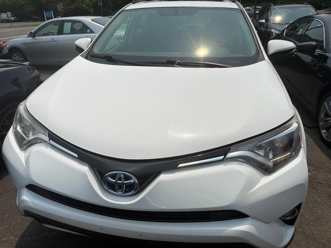 Toyota RAV4 Hybrid AWD 4dr XLE (Natl) 2016