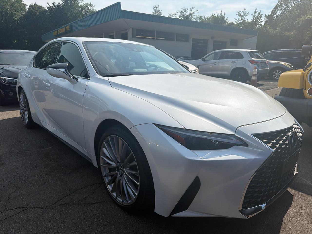 Lexus IS IS 300 AWD 2023
