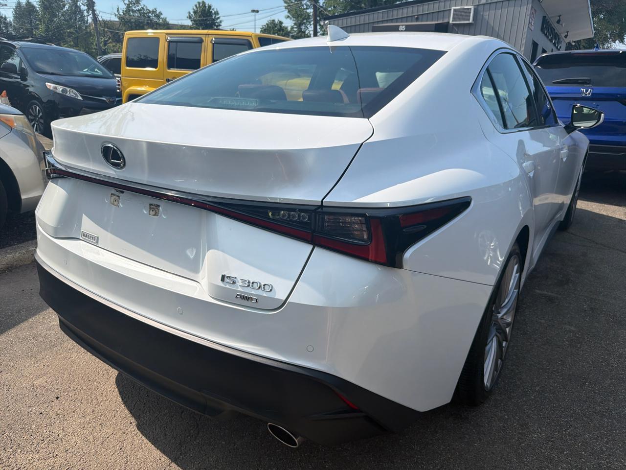 Lexus IS IS 300 AWD 2023