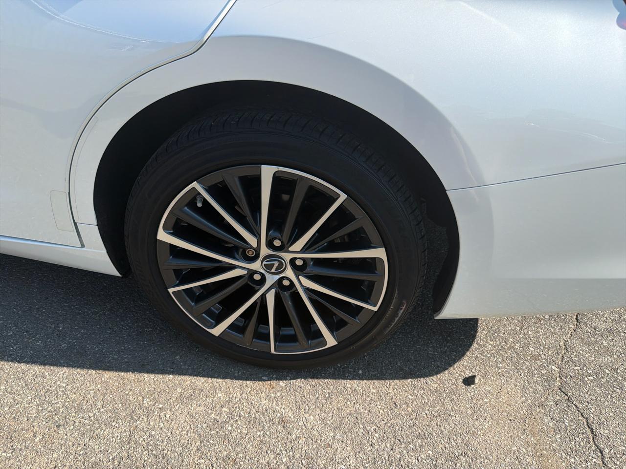 Lexus ES ES 250 AWD 2023
